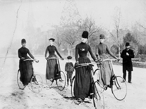 Cicliste della fine del 1800