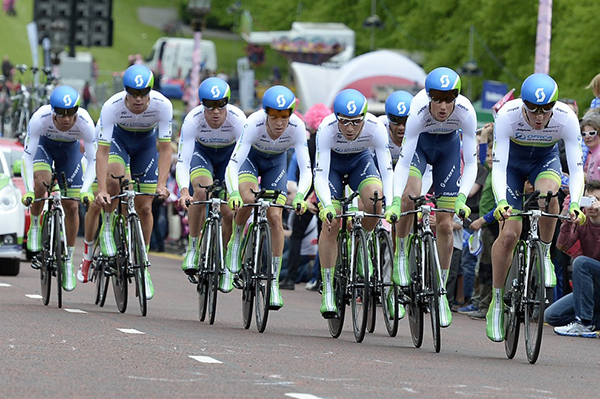 La Orica-GreenEdge alla cronometro a squadre al Giro 2014