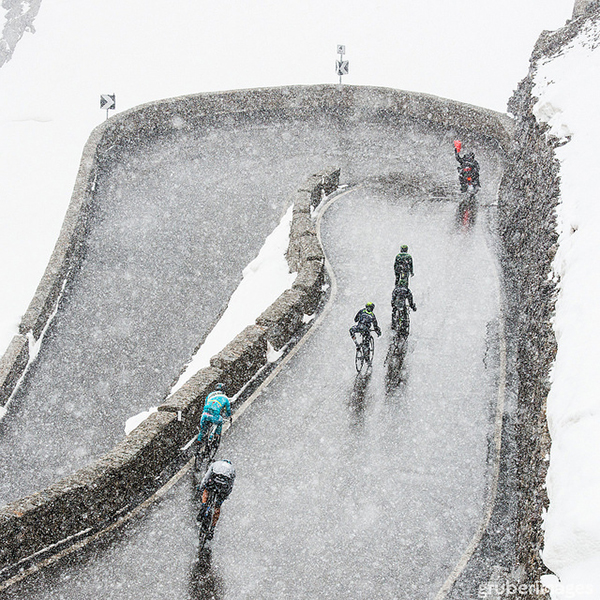 Stelvio sotto la neve al Giro d'Italia 2014