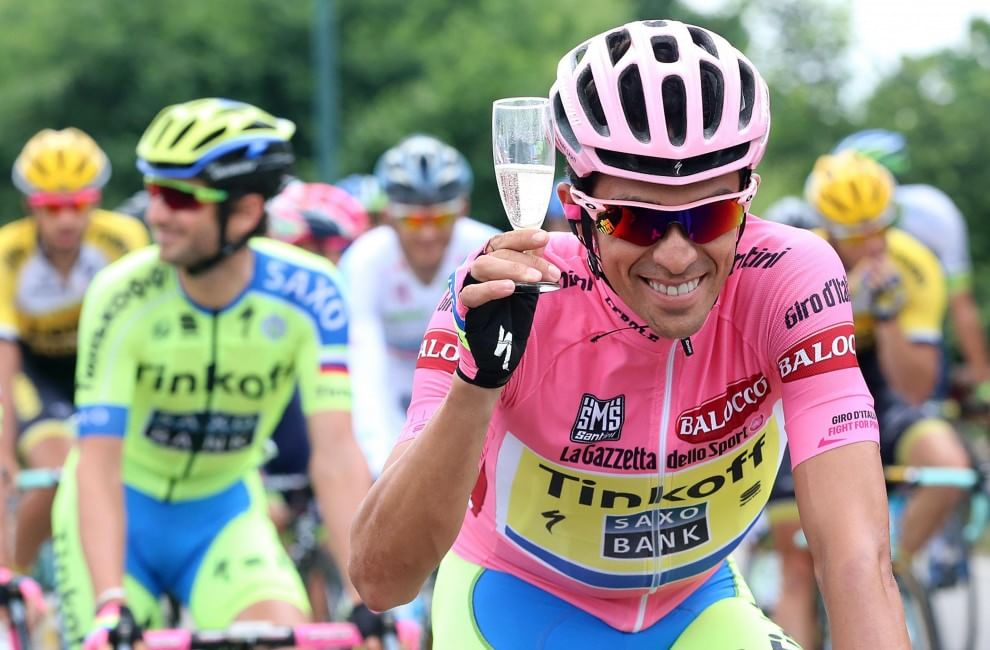 Contador brinda al Giro d'Italia 2015