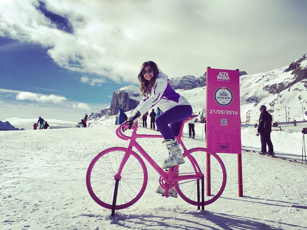Una bici rosa per il Giro d'Italia 2016 in Alta Badia