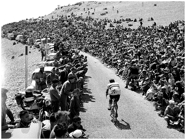 Sul Mt. Ventoux a cronometro durante il Tour 1958