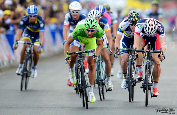 Sagan vince la sua terza tappa al Tour 2012