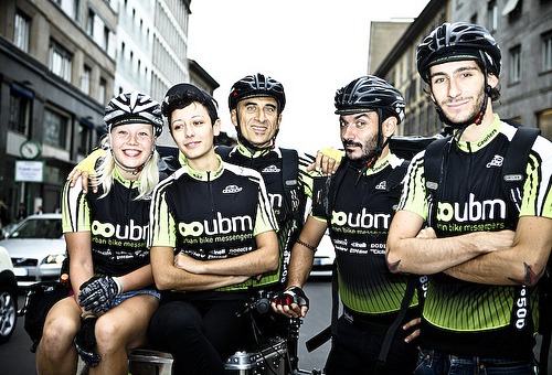La crew di Urban Bike Messengers